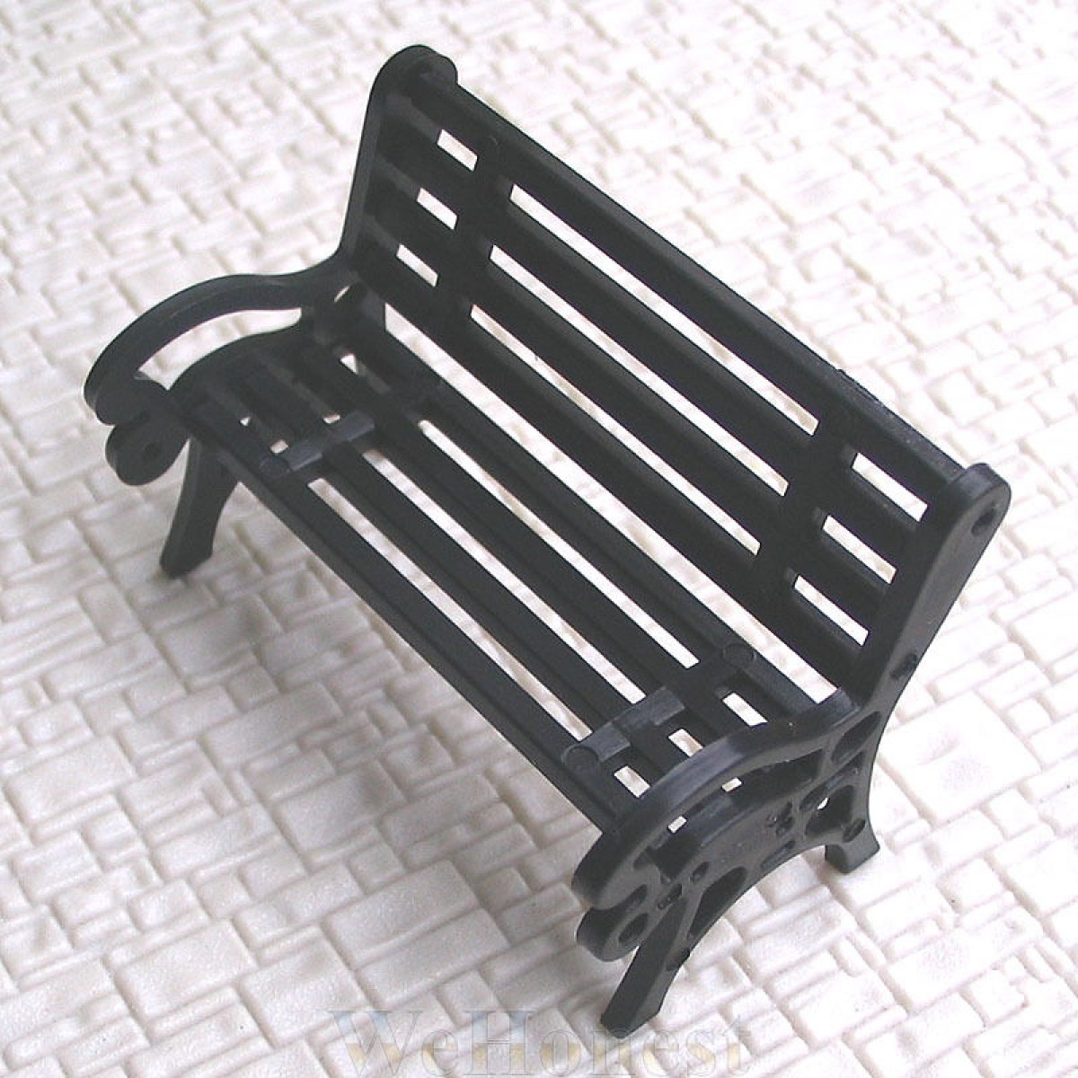 4 pcs G scale 1:24 Park Benches / platform settee #CB 4 pcs G scale 1:24 Park Benches / platform settee #CB